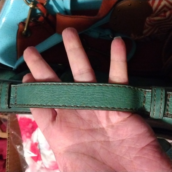 VINTAGE FOSSIL LEATHER PURSE GREEN - Picture 6 of 17